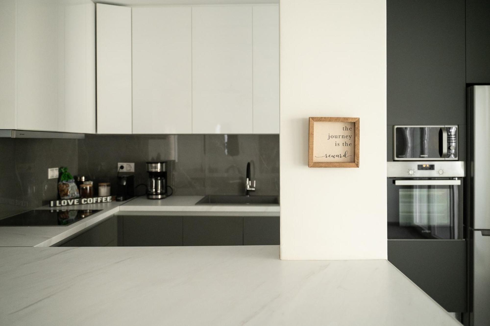 L' Horizon Luxury Living By 8essentially Apartment Heraklion (Crete)
